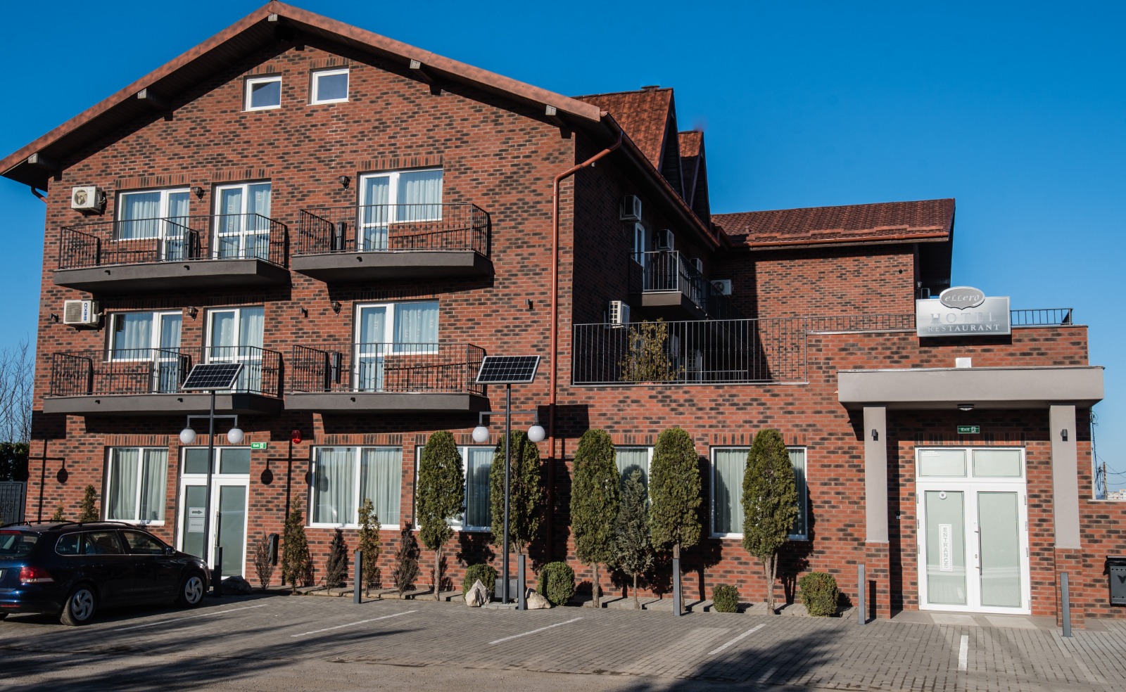 hotel ellero afara